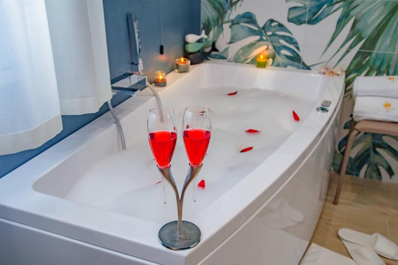 Vittoria Luxury Rooms Шакка Экстерьер фото
